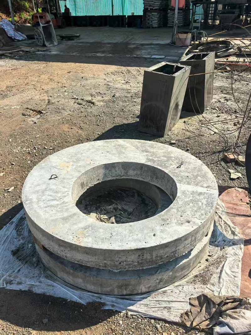 偏心盖板.jpg